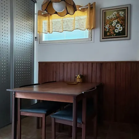 Garage House Apartment