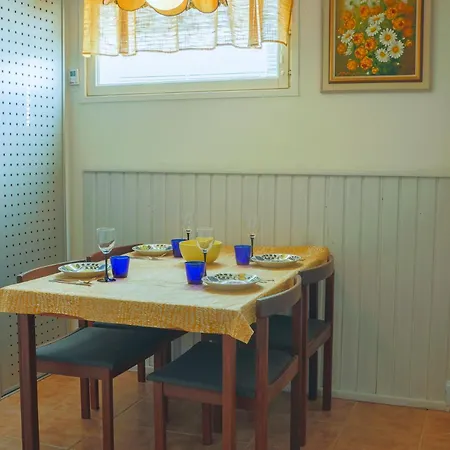 Apartment Tallitalo, Spacious And Peaceful In Nakkila